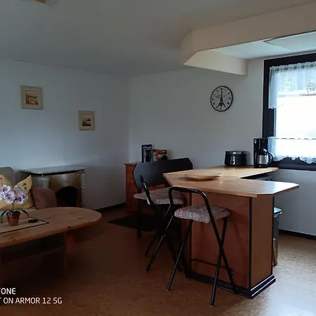 Uwes Seeblick 샬레 Schwarz (Mecklenburgische Seenplatte)